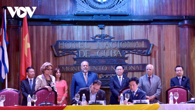 Vietnam and Cuba seek to increase economic cooperation